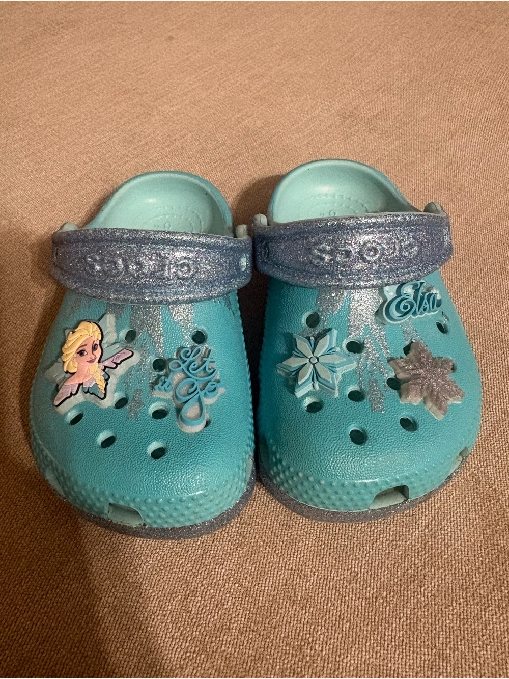 Frozen Elsa crocs